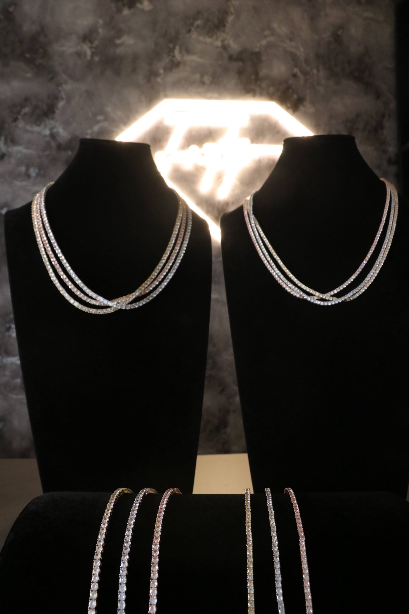 TENNIS CHAIN